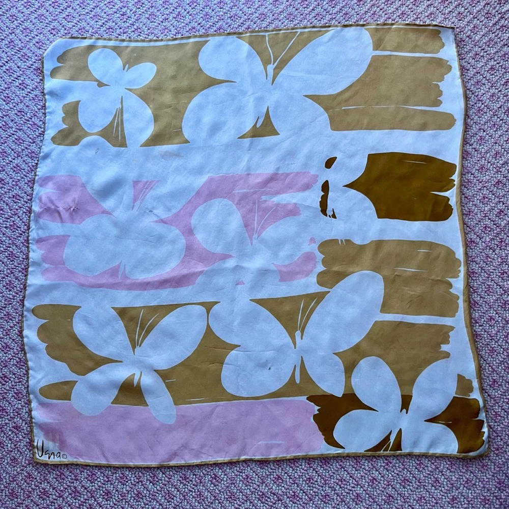 VERA vintage silk scarf from the 1970's